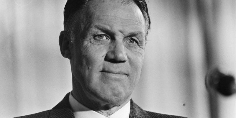 HLV Huyền Thoại Rinus Michels