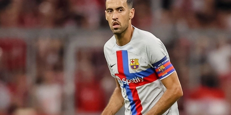 Chiến Thuật Đá Của Sergio Busquets