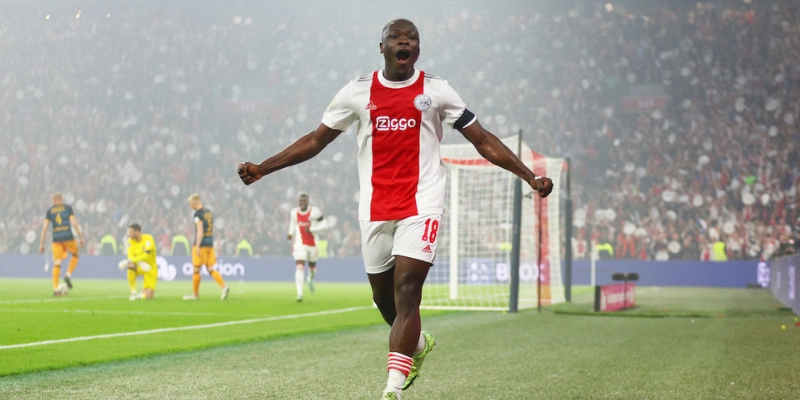 Brian Brobbey 2