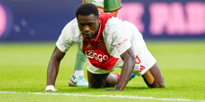 Brian Brobbey: Ngôi Sao Đột Phá Của Bóng Đá Châu Âu 2025 2 Brian Brobbey