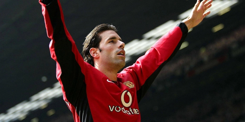 Van Nistelrooy: Huyền Thoại Sát Thủ Vòng Cấm Và Di Sản Đậm Dấu Ấn 4 Van Nistelrooy